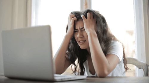 Các nguyên nhân gây mụn - stress